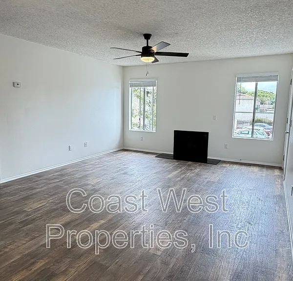 3539 Roosevelt St #E — Photo 5
