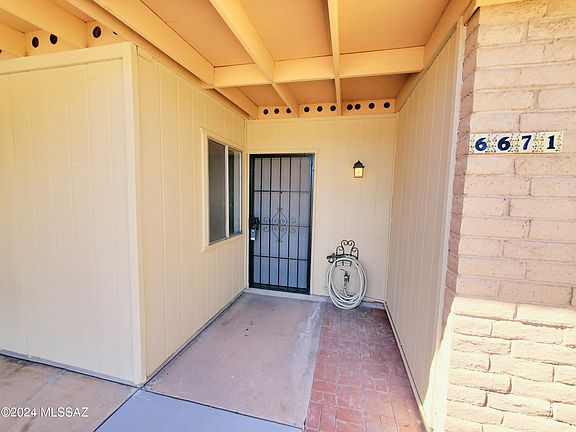 3rd image of 6671 N Positano Way