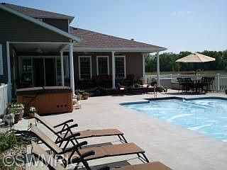 3rd image of 70524 Southfork Dr