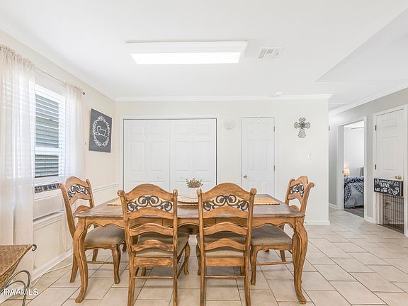 3rd image of 703 Saint Seton Ln