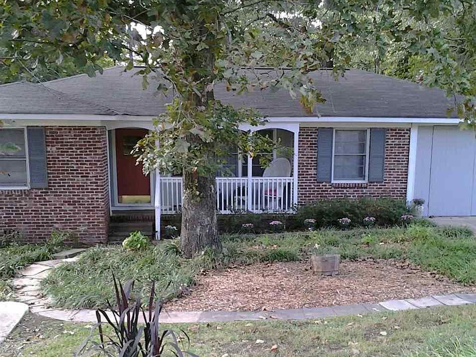 1st image of 312 Glynn Dr