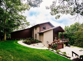 1299 Rocky View Dr, Highland Heights, KY 41076