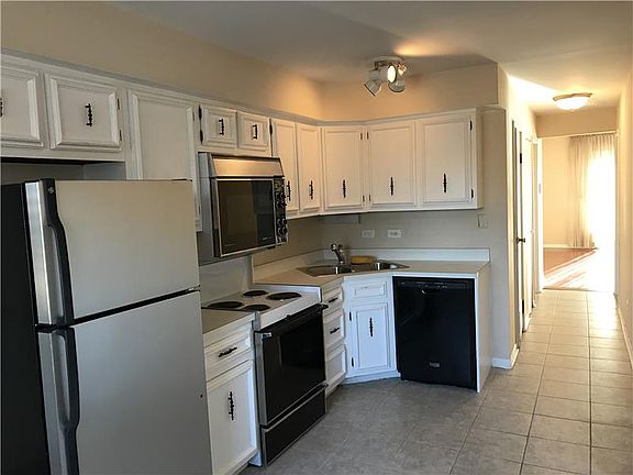 5th image of 9622 Bianco Ter APT E