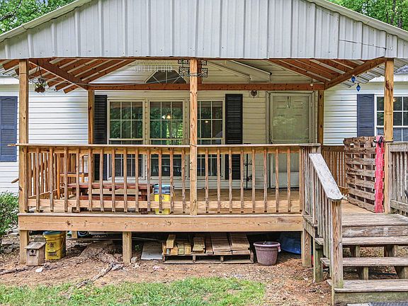 3rd image of 2822 Carver Rd