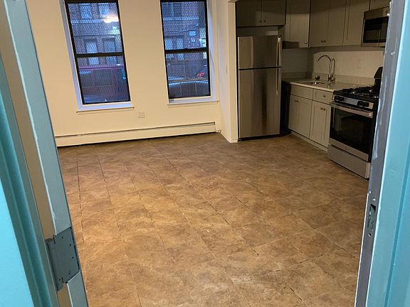 5th image of 1232 Sheridan Ave #1H