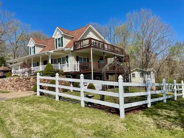 96 Quail Ln, Camden, TN 38320