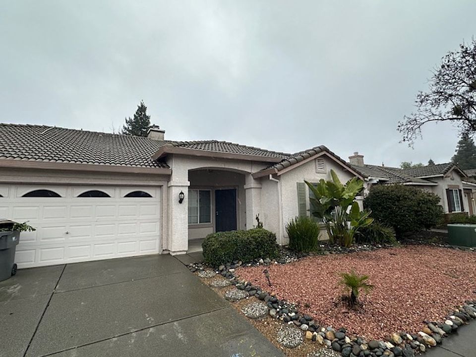 1st image of 888 Browning Cir