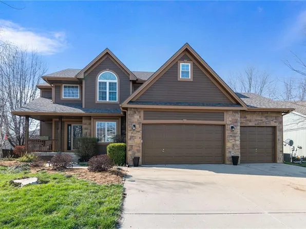 11222 N Sycamore Ct, Kansas City, MO 64157