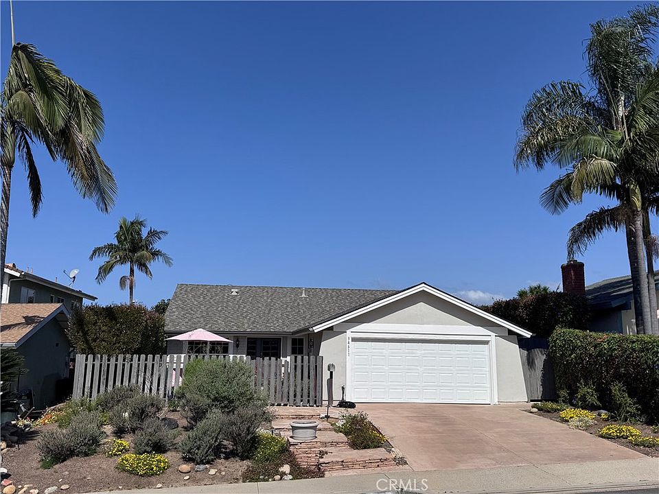 1st image of 34611 Calle Monte