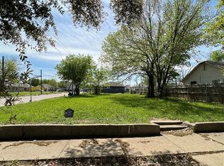 1036 Stella St, Fort Worth, TX 76104