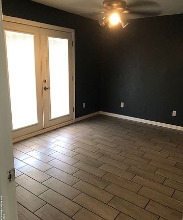 4th image of 9012 Boston Harbor Dr