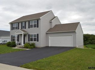 209 W Imperial Dr, Aspers, PA 17304