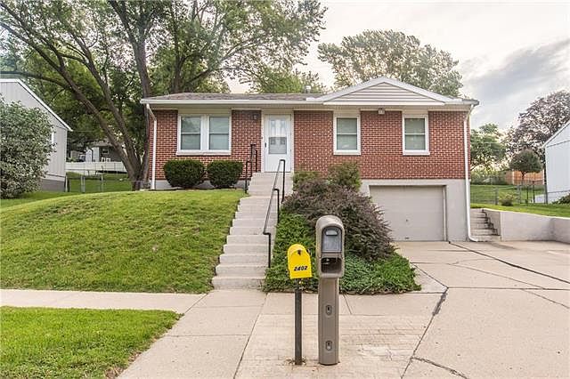 1st image of 2401 Hillside Ln