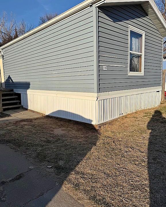 1st image of 13 D Ave