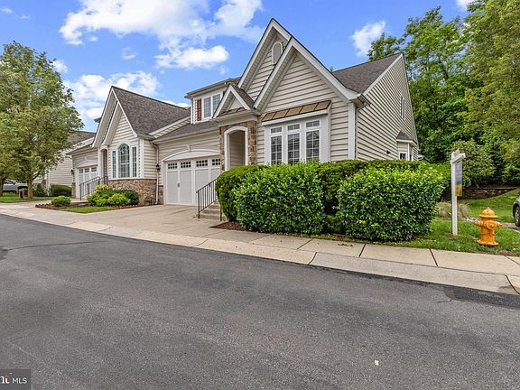 3rd image of 7246 Pebble Creek Dr #25