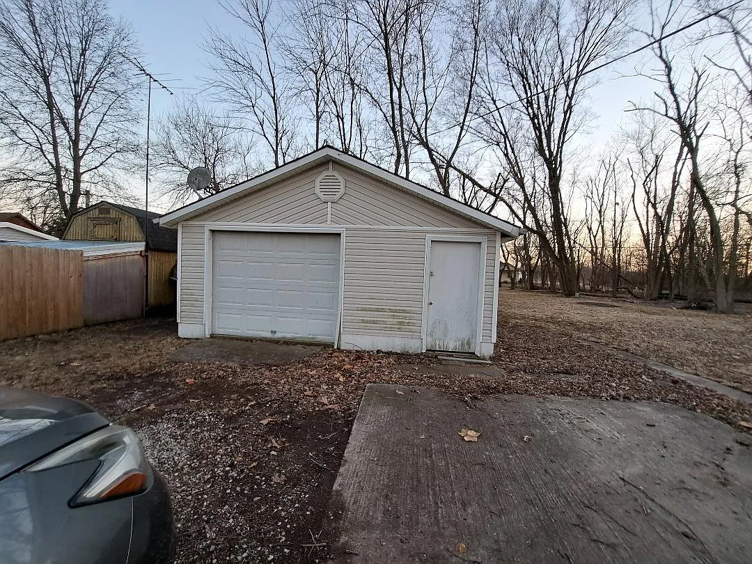 623 Dimick St — Photo 4