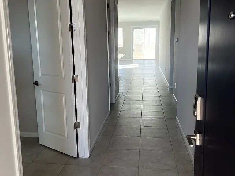 24558 W Hilton Ave — Photo 3
