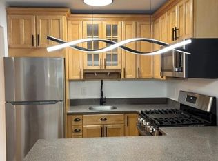 407 Orchard Meadows Dr, Union, NJ 07083