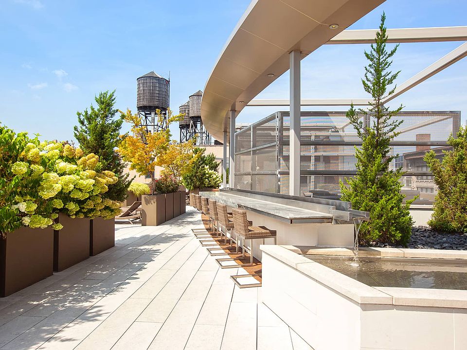 1st image of 120 W 21st St APT 1403