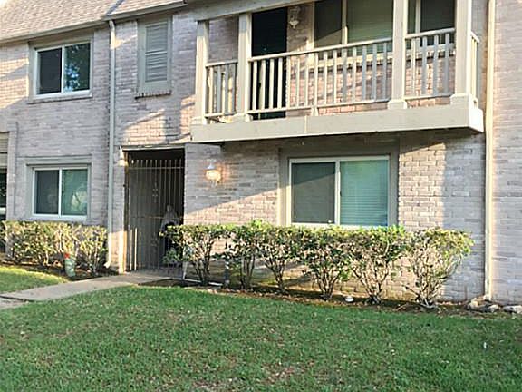 2nd image of 2132 Greenbriar Colony Dr