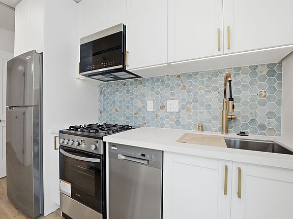 2nd image of 868 Emerald St #877
