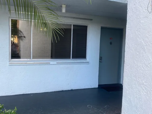 2000 Springdale Boulevard #108, Palm Springs, FL 33461