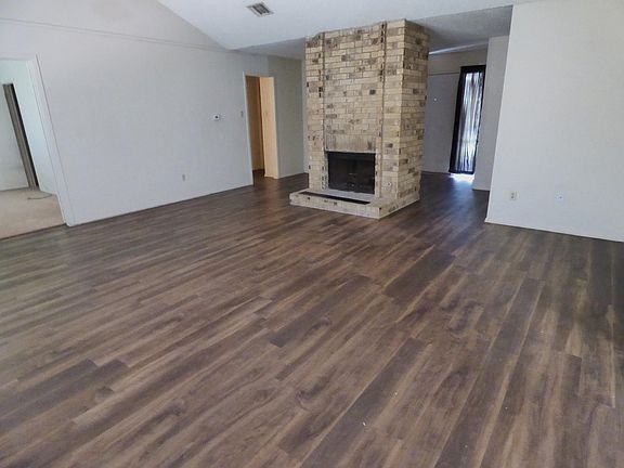 5th image of 11512 Swearingen Dr