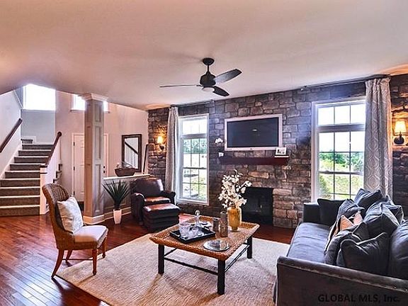2nd image of 59 Ordelia Ln