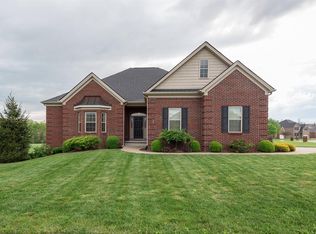 100 Rolling Brook Ct, Georgetown, KY 40324