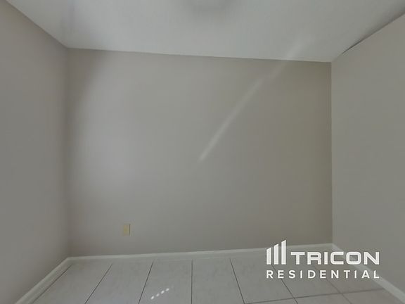 3rd image of 8612 Mayall Dr
