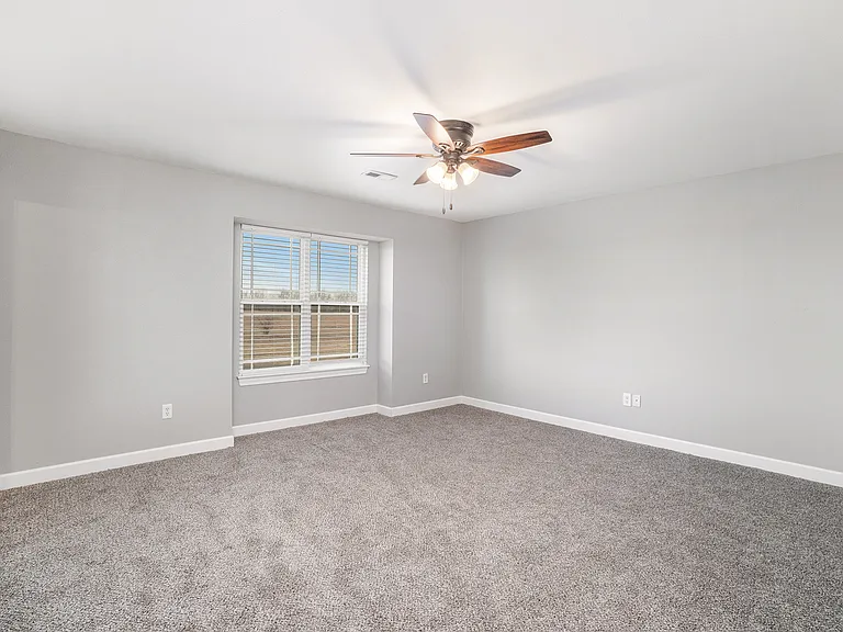 University Park TownHomes - 16432 — Photo 22