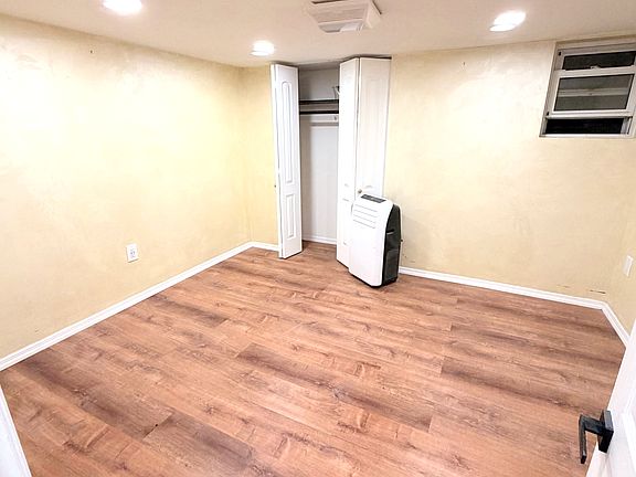 4th image of 90-18 77th St #1