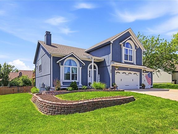 3rd image of 1506 Horseshoe Dr