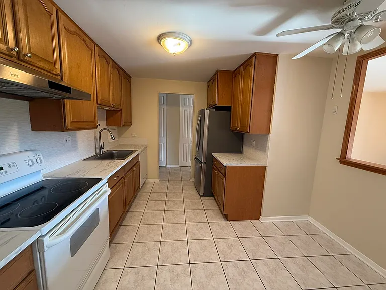 1515 E Central Rd #318C — Photo 4
