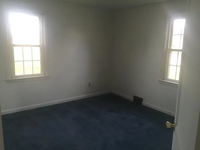 1160 Bayview Rd — Photo 6