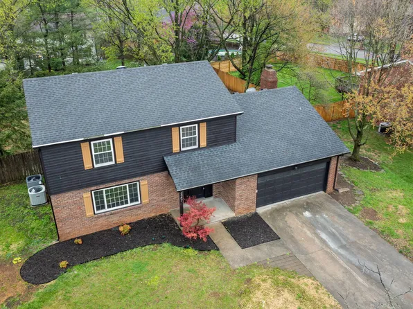 3347 Snaffle Rd, Lexington, KY 40513