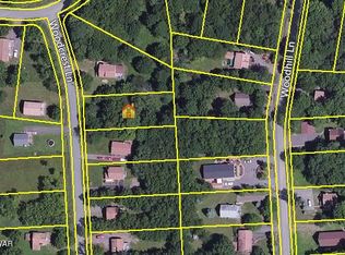 1479 Woodcrest Ln, Lake Ariel, PA 18436