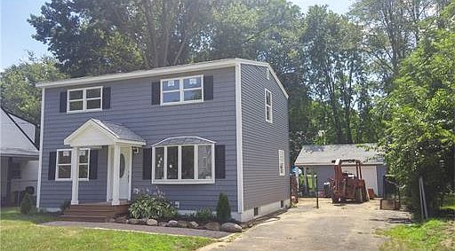 2nd image of 20 Meadow Rd