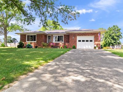221 N Cale St, Poseyville, IN, 47633
