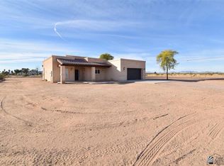 38105 E Orange Dr, Wellton, AZ 85356