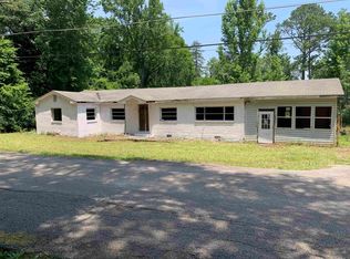 306 4th Ave, Bonaire, GA 31005