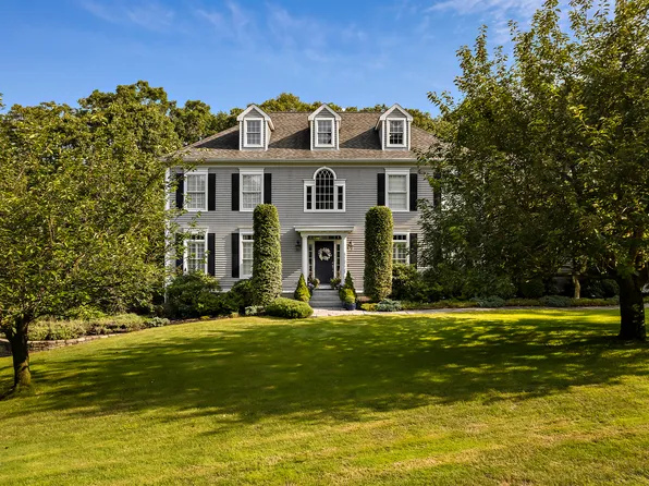 126 Hickory Lane, Madison, CT 06443