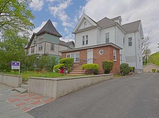 162 Chestnut St, Rutherford, NJ 07070