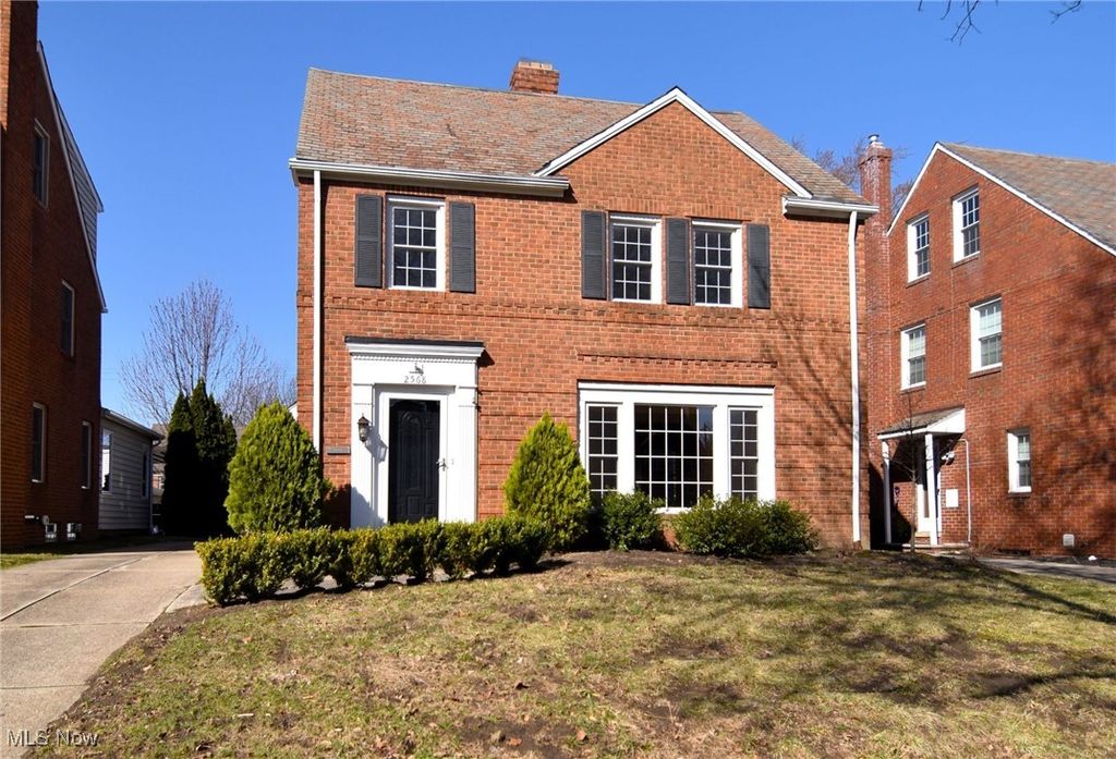 Real estate listing image