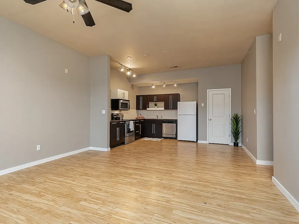 Six23 - 1 bedroom