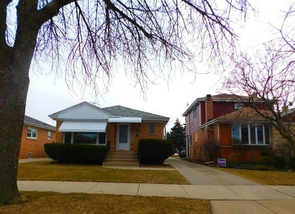 2nd image of 4835 N Nordica Ave