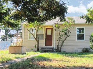 813 Blattman Rd, Oak Harbor, WA 98277