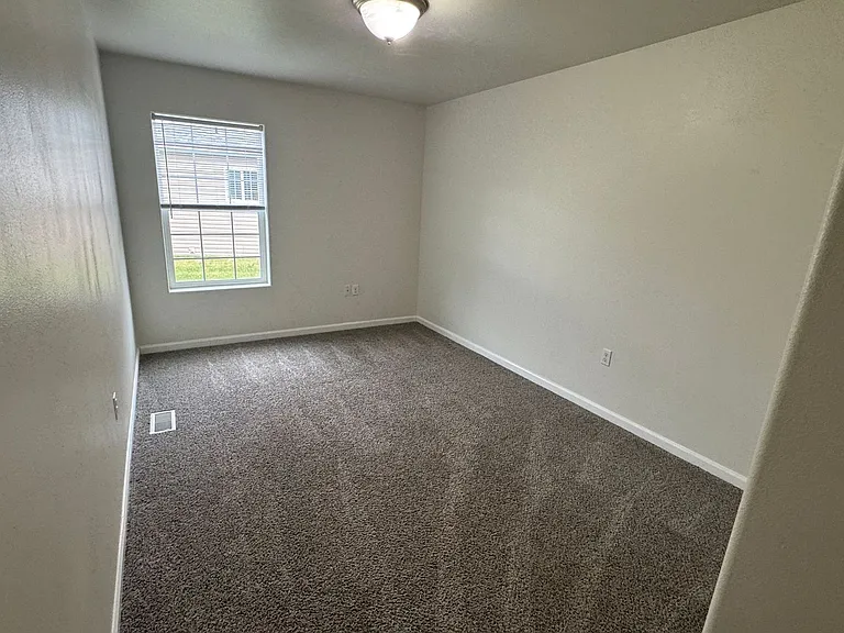 3632-3638 S Heartwood Cir — Photo 9