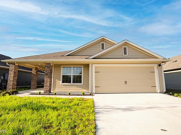 2nd image of 304 Cassandra Dr