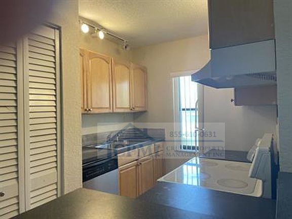 3rd image of 11620 NW 26th Ct #11620